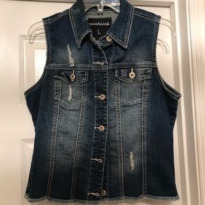 Jean Vest